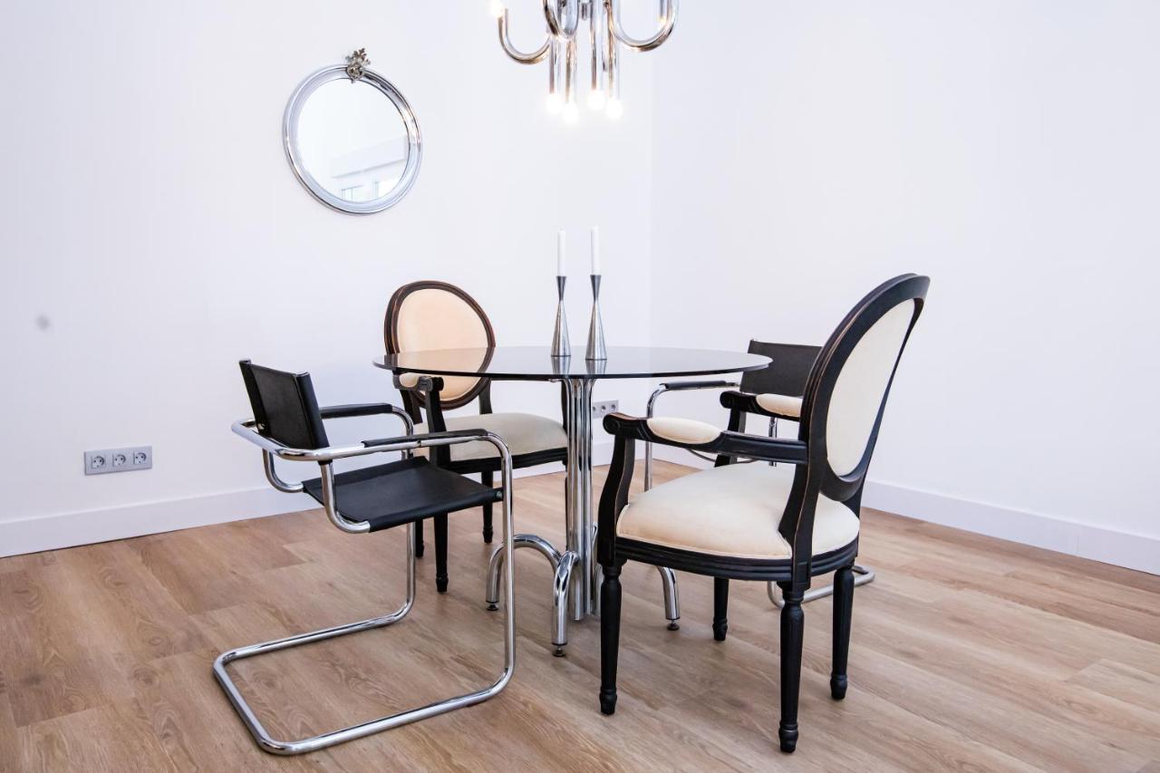 Hn Sevilla Appartement